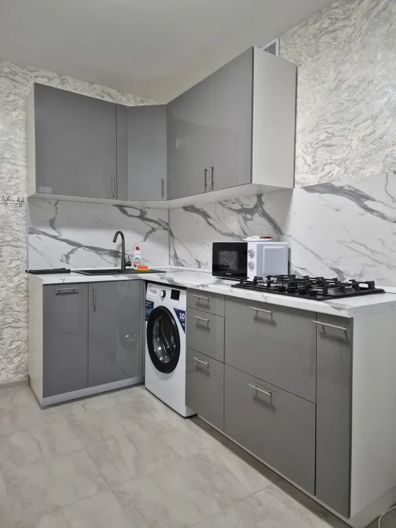 Квартира с новым ремонтом. Три раздельных спальных места.