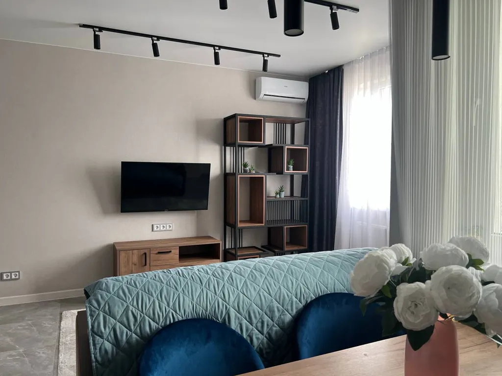 Квартира Апартаменты на высоком этаже с видом на город — Сириус