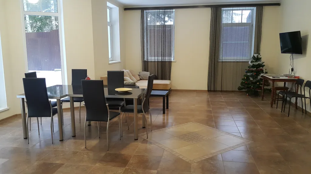 5-комнатный Дом