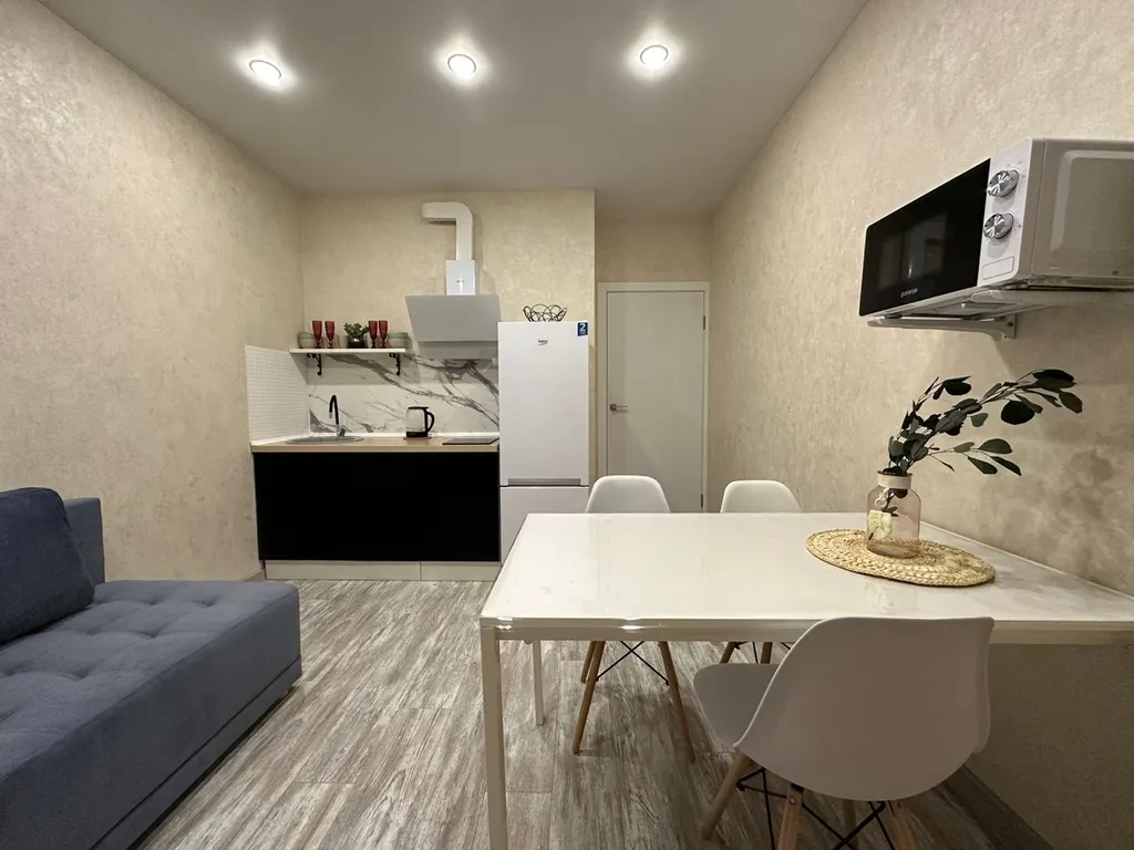 Квартира у выставки