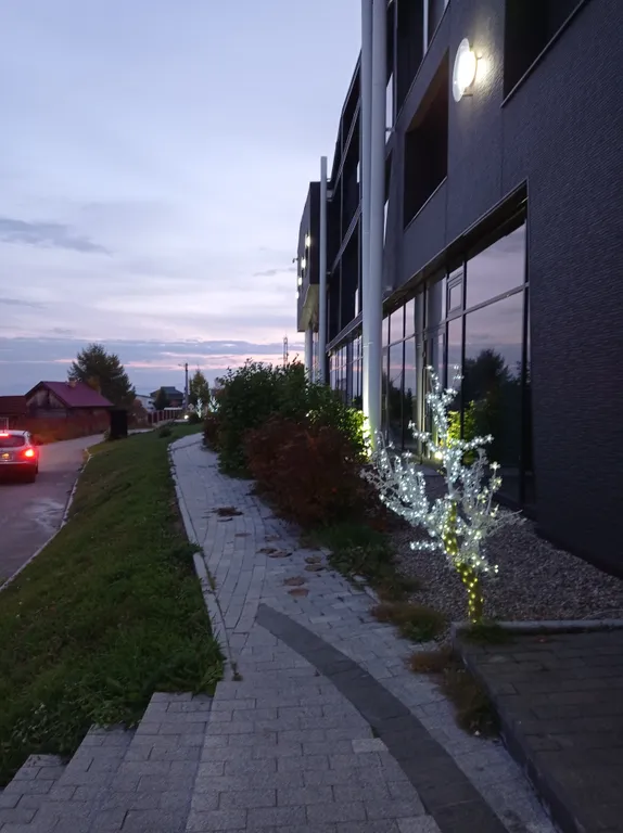 Студия - лофт с панорамным видом в центре Листвянки