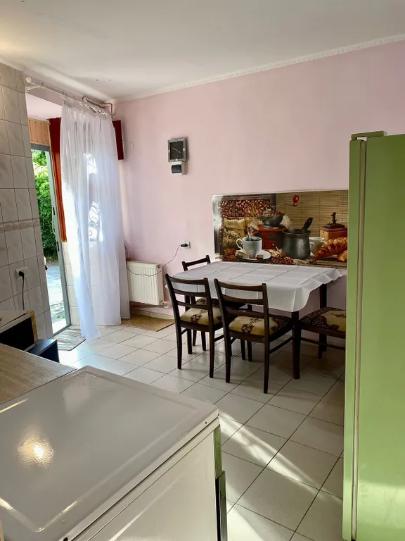 Коттедж Уютный домик — Евпатория