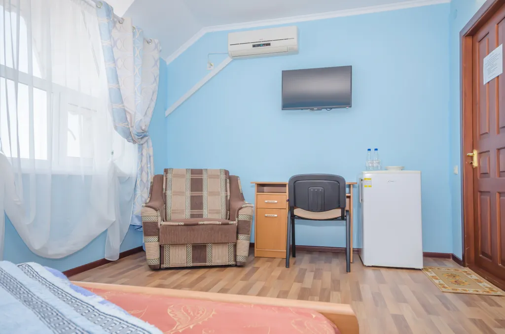 Двухместный Стандарт с двуспальной кроватью и дополнительным местом