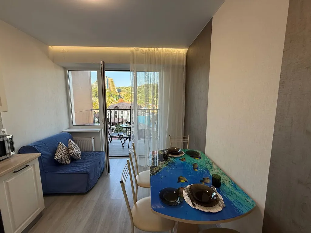 Двухкомнатная квартира в 2 минутах самого лучшего пляжа в Дагомысе