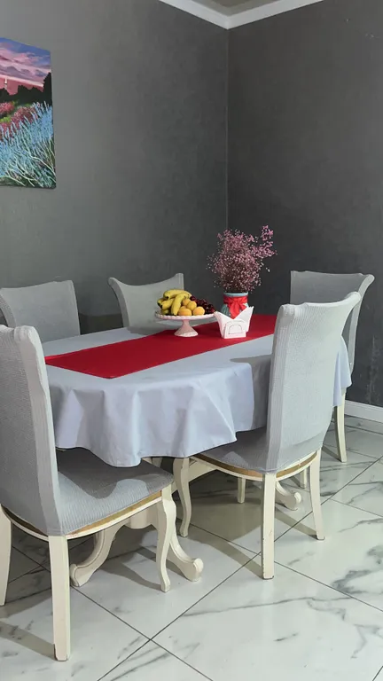 Дом в цeнтpе гopoдa c евроремонтoм