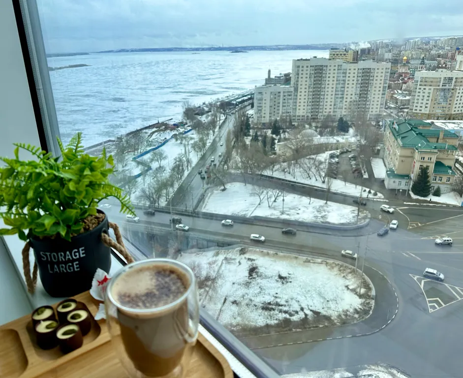 Уютная квартира на набережной Волги у моста