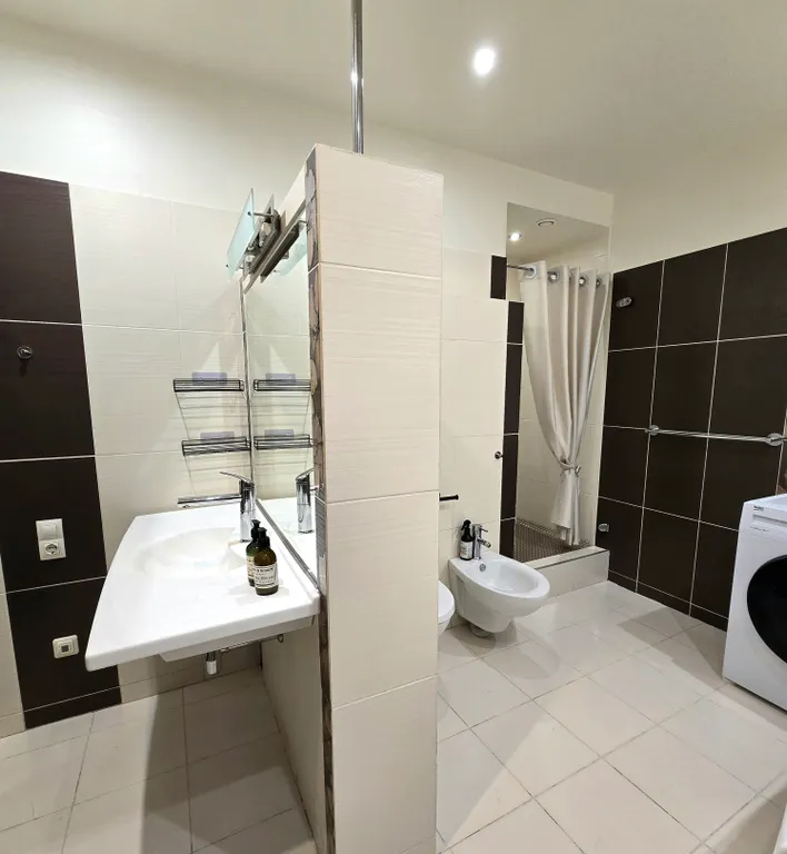 Просторная квартира в центре