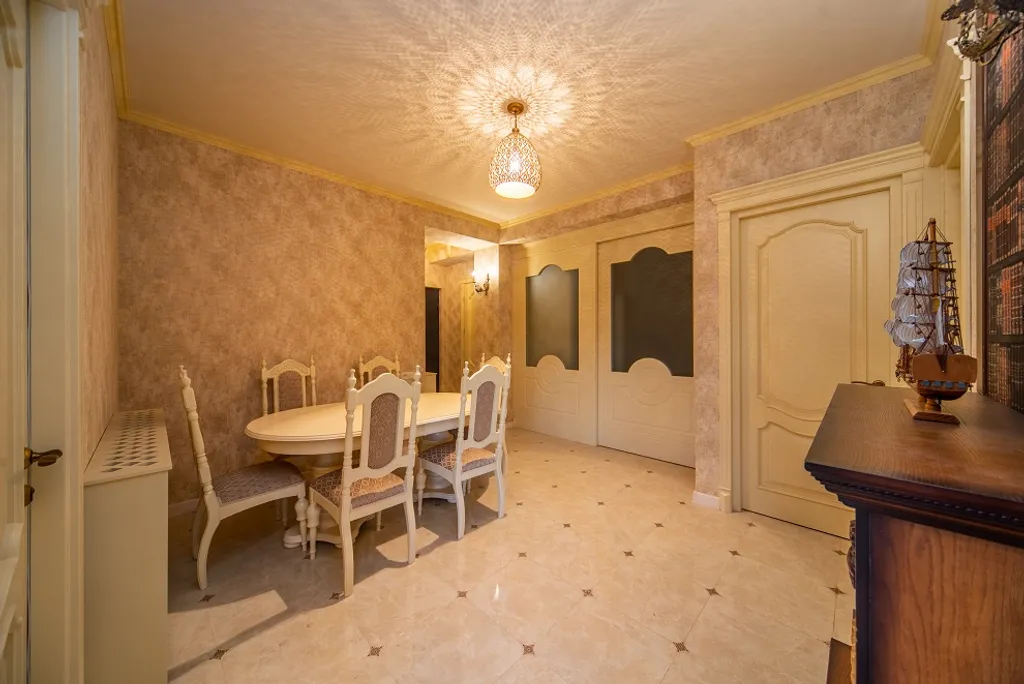 Уютная сказочная квартира с видом на город