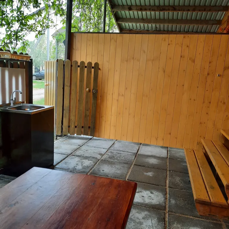 Домики у Азовского моря Голубицкая