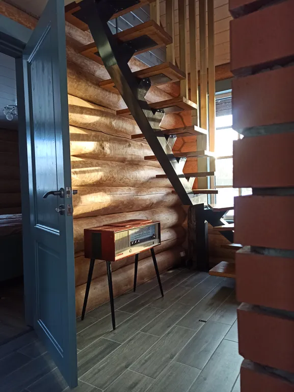 Коттедж Дом с видом на озеро — Крошнозеро