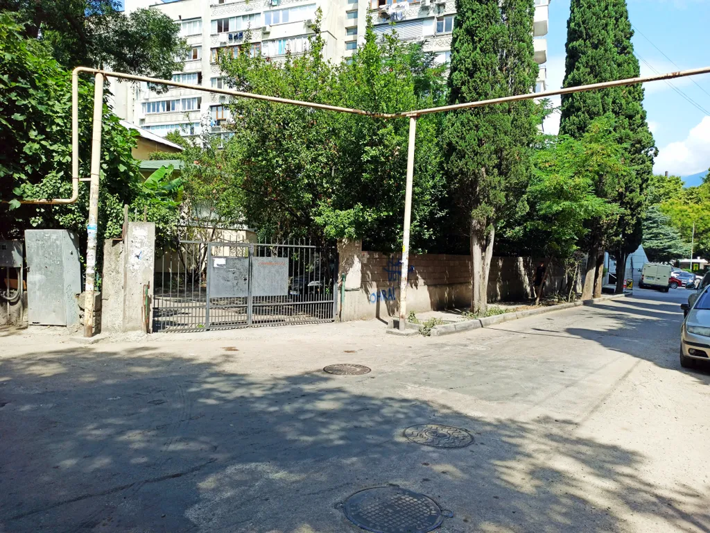 Коттедж 1-комнатный Дом — Ялта