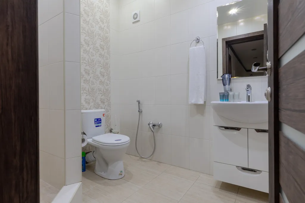 Загородный коттедж с баней и подогреваемым бассейном