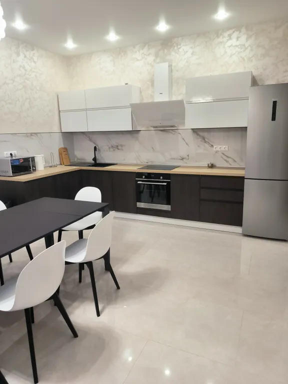 Уютный коттедж для вечеринок с чаном