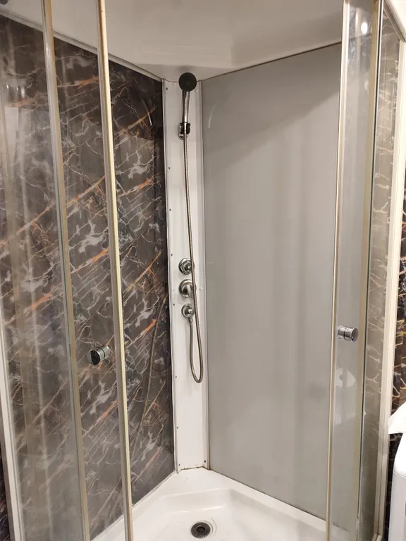 Квартира 1-комнатная Квартира — Тихвин