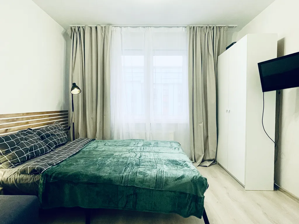 Уютная студия в современном тихом районе