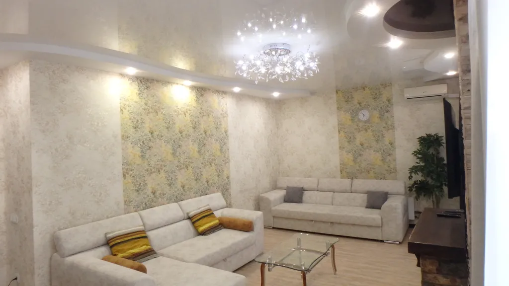 Элитная с джакузи и камином, центр, метро, парк, аква-парк, зоопарк, тцаура