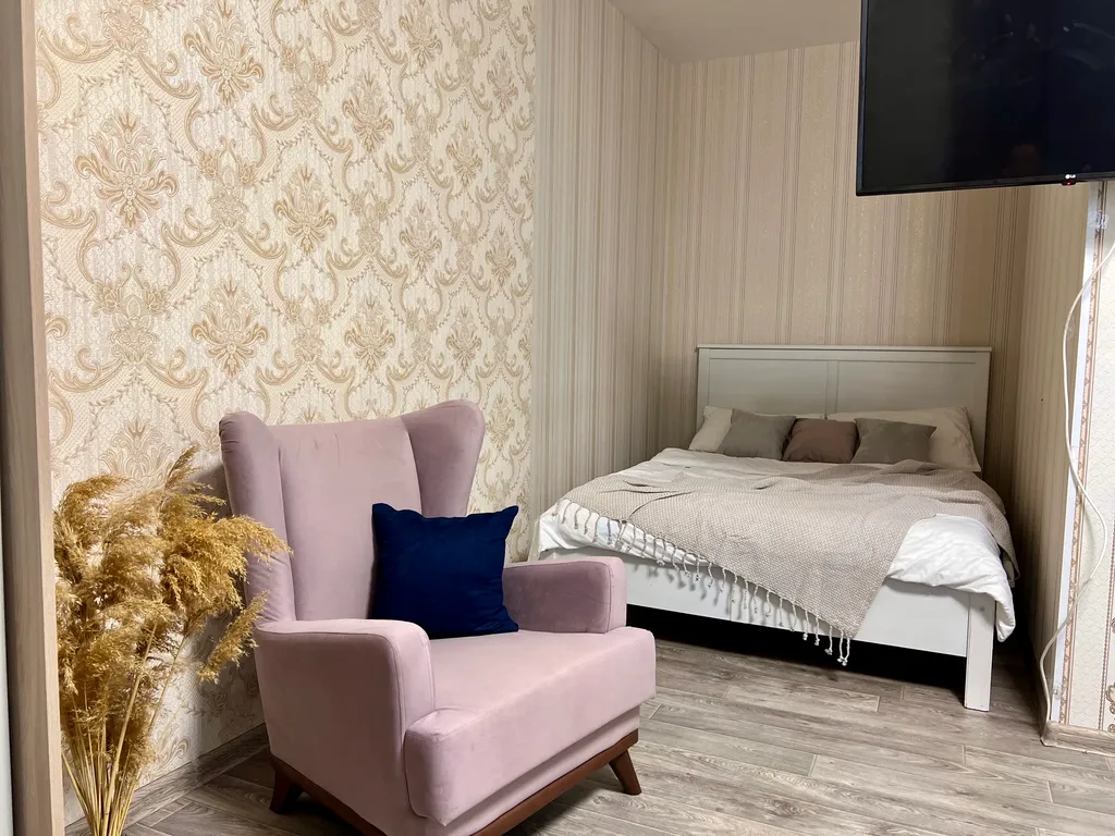 Квартира Квартира Отличная, уютная студия в ЖК Крислалл Crystal apartment — Тюмень