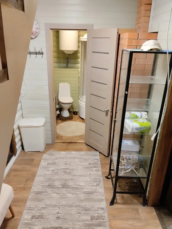 Коттедж Дом среди трех озёр — Луга