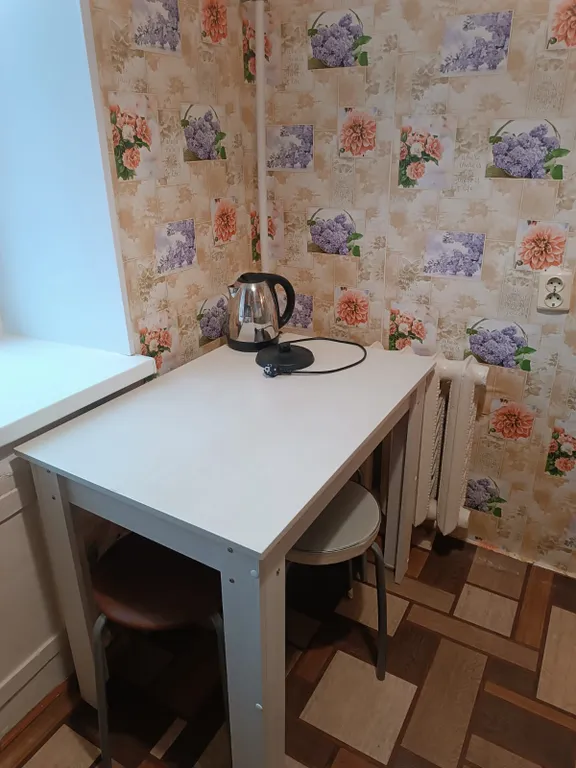 Бюджетный двухкомнатный вариант для проживания в удобном расположении