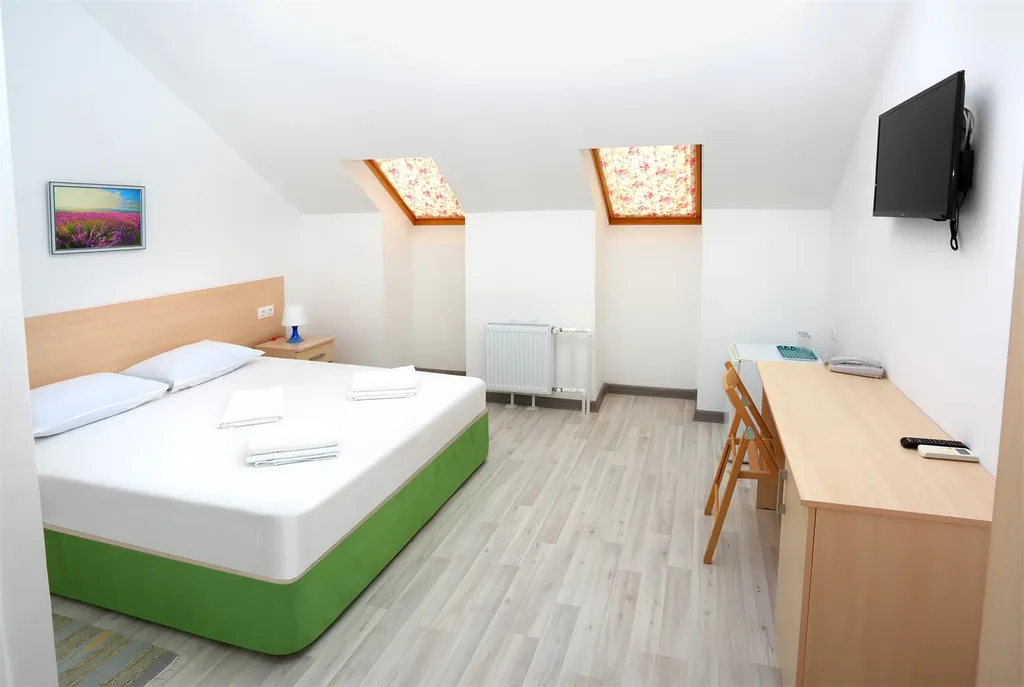 Квартира Комната — аренда посуточно в Небуг