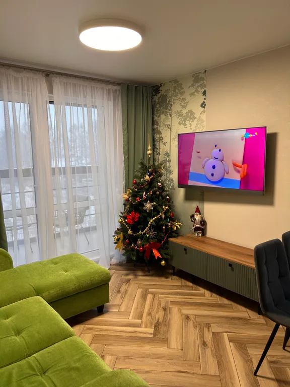 Квартира Елки зелёные рядом с жд вокзалом