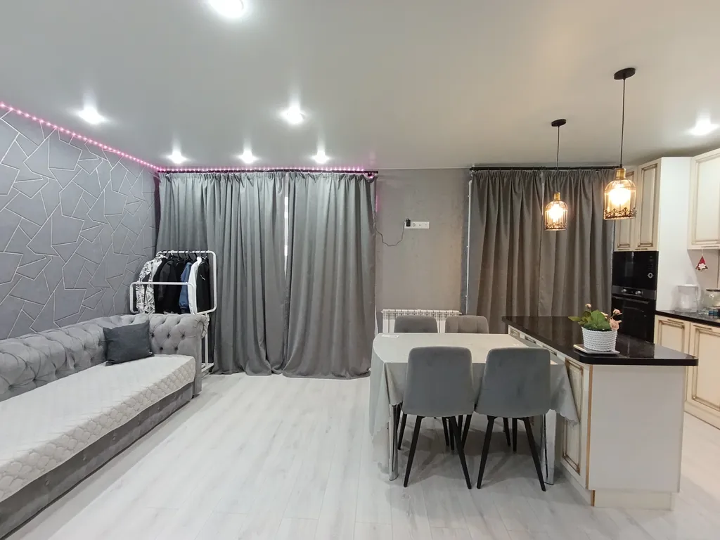 Двухкомнатная напротив Оазис Плаза