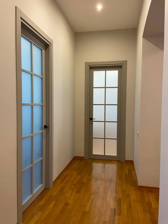 Квартира Четырехкомнатная квартира на бульваре в центре — Санкт-Петербург