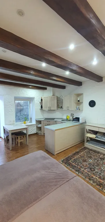 Студия в сердце Ялты – ваш уютный уголок у моря!