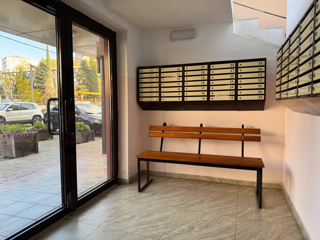 Студия с балконом