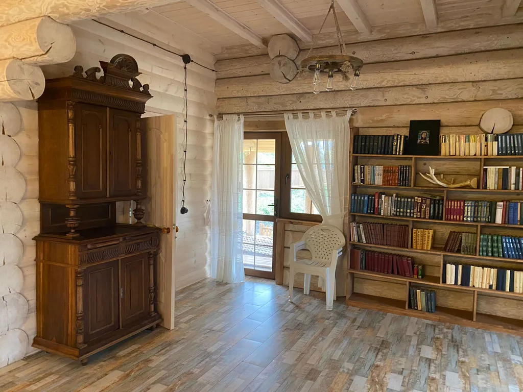 Уютный терем на берегу озера Неро