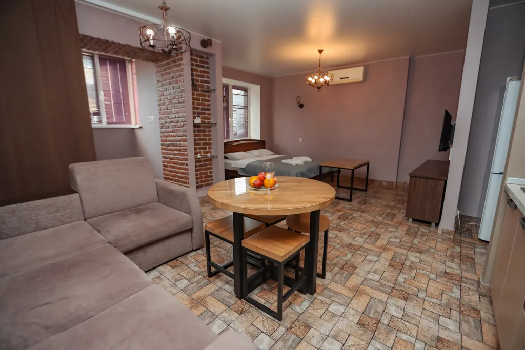 Квартира Квартира Студия Loft жк Кристалл — Тюмень