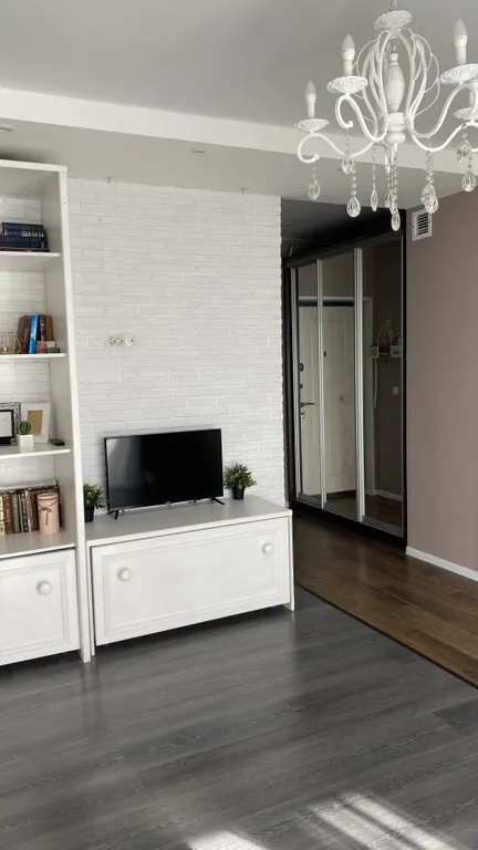 Квартира на набережной