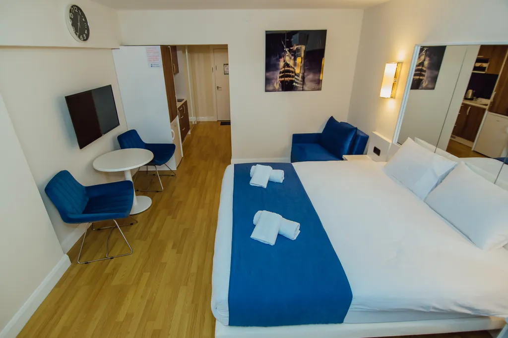 Студия с видом на море