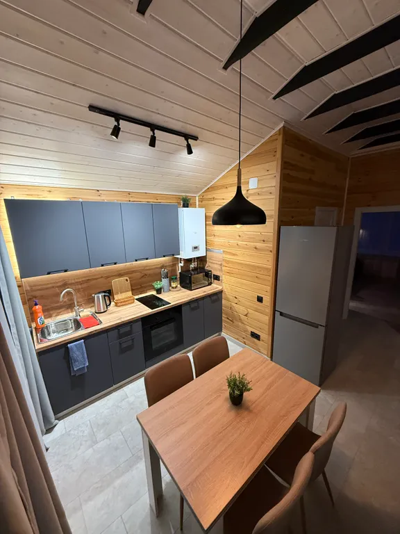 Одноэтажный двухкомнатный дом БарнХаус в черте города