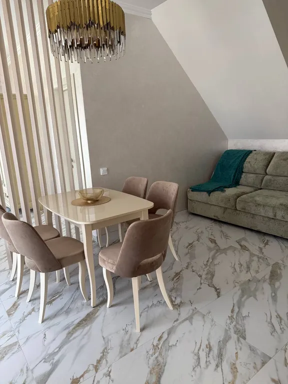 Апартаменты первая линия, Любимовка