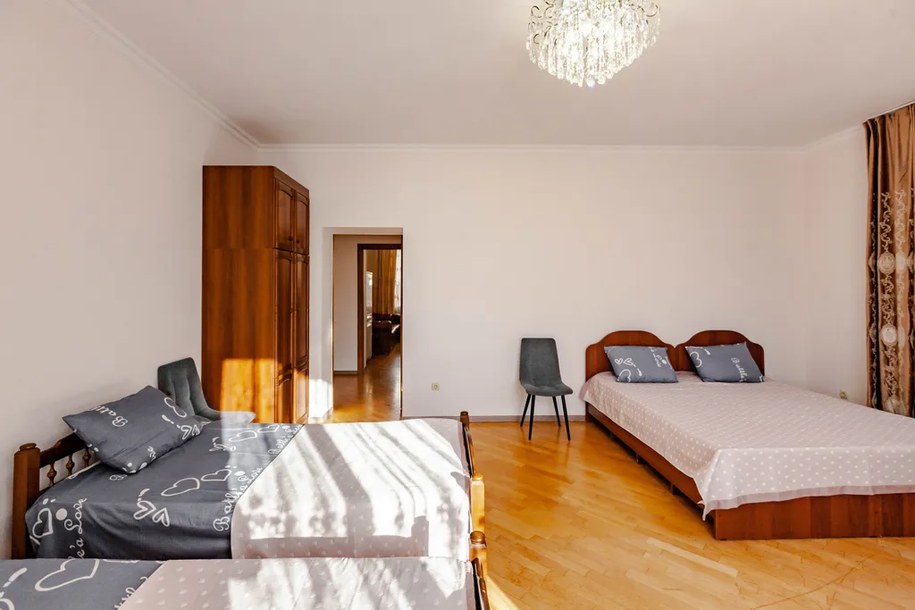 Уютный дом в центре города