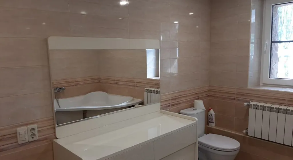 Домик с беседкой