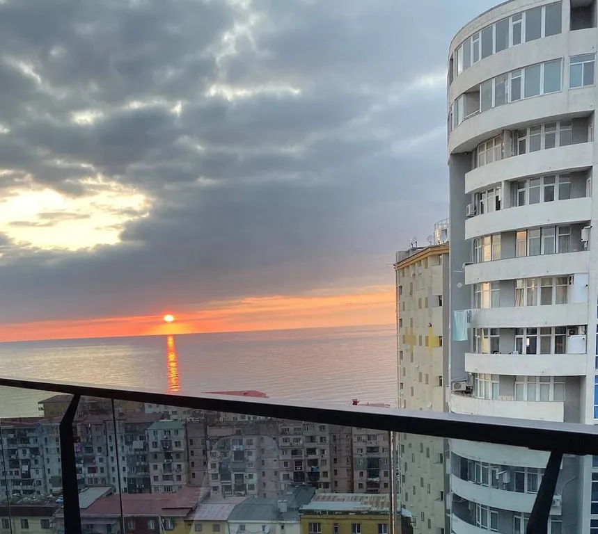 Вид на Море с 18 этажа - Next Orange (лучший дом Батуми)