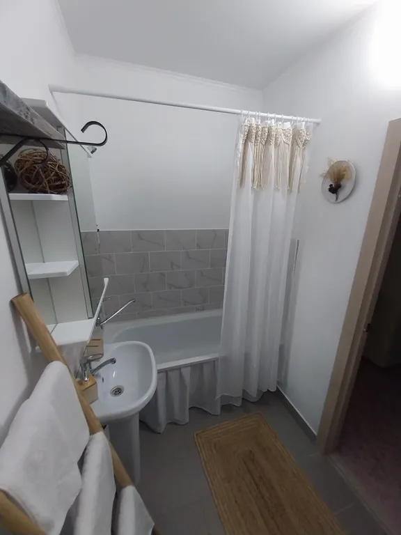 Апартамент - "У винокуренного завода"