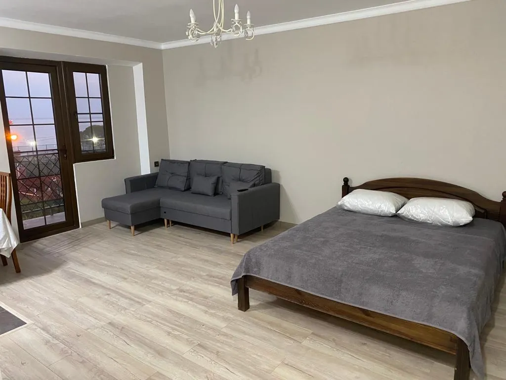 Квартира на берегу моря