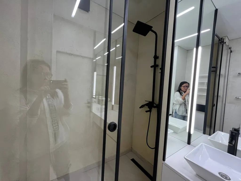 С видом на Китай и дизайнерским ремонтом