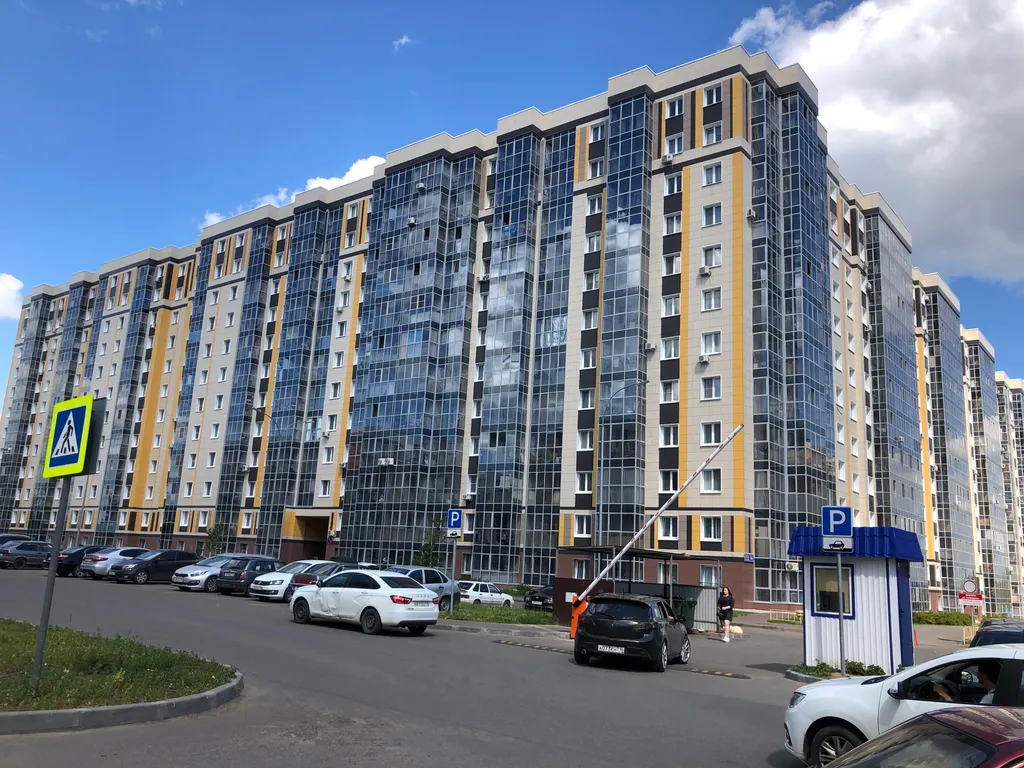 Квартира Двухкомнатная квартира 15 мин от центра с кондиционером — Казань