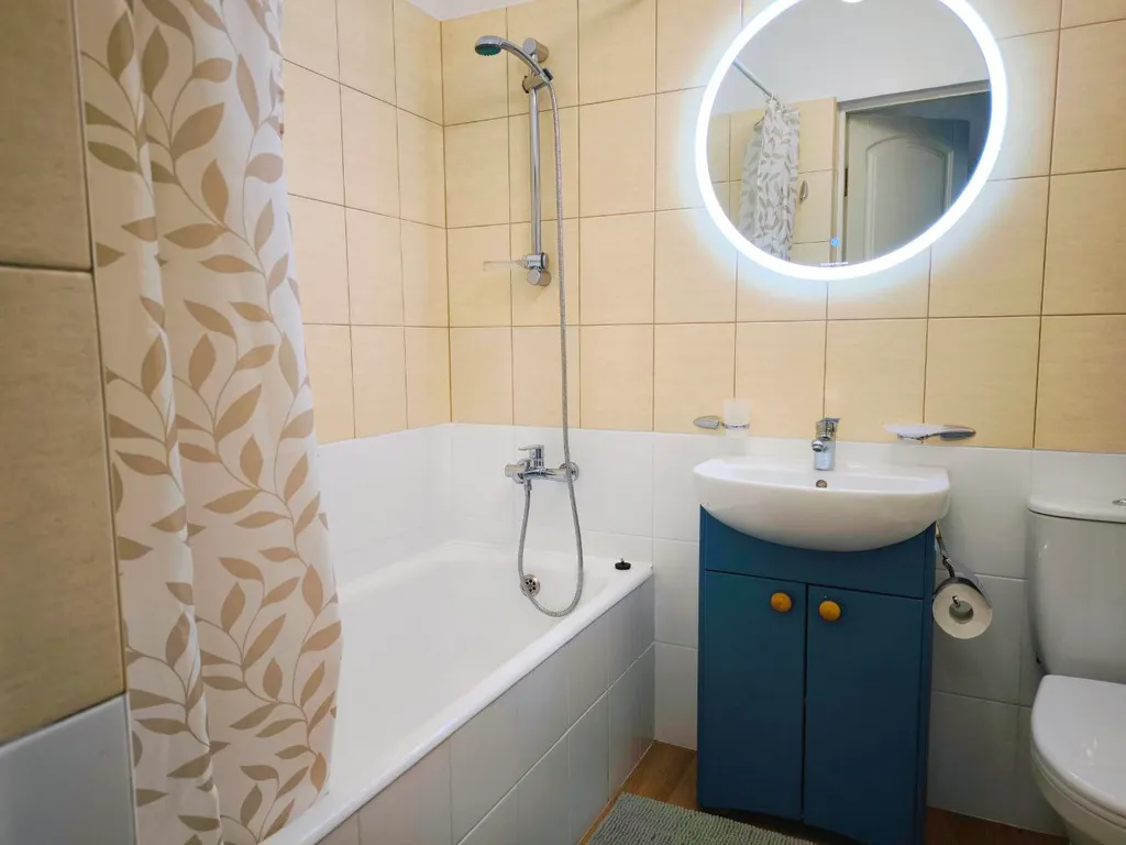 Квартира Квартира профессора в центре  у парка Луизы — Калининград