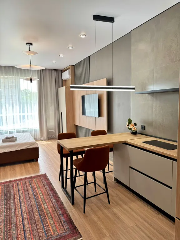 Чистая и светлая 1-комнатная квартира