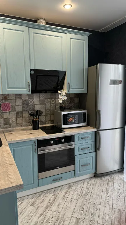 Студия с видом на море и горы