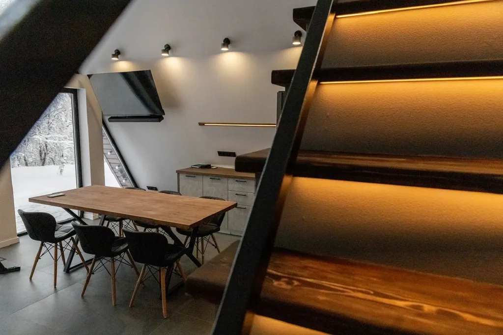 Хабарский треугольник - дом на горе с видом на реку