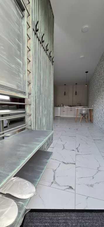 Студия вино с террасой, джакузи и видом на море, горы и виноградники