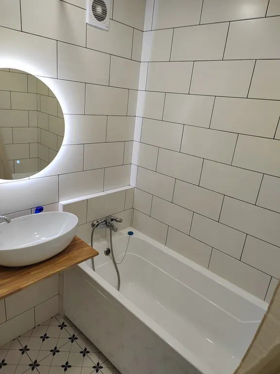 Центр города, везде пешком! новый дом с новым ремонтом.