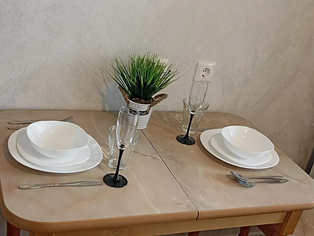 Квартира с панорамным видом, парковка для легковых и грузовых машин