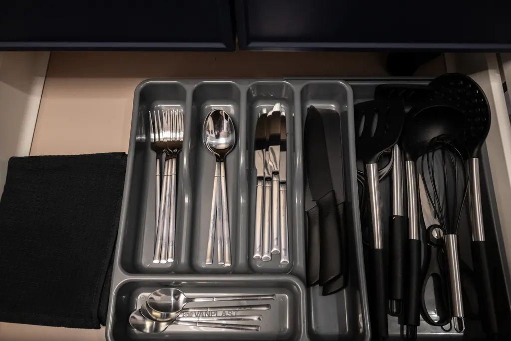 Квартира Квартира Новая студия в 5 минутах пешком от станции метро Площадь Восстания — Санкт-Петербург